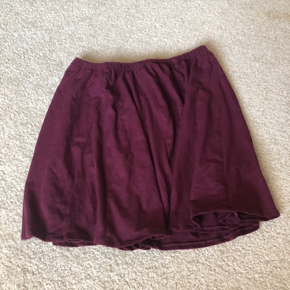 Brandy Melville burgundy skirt